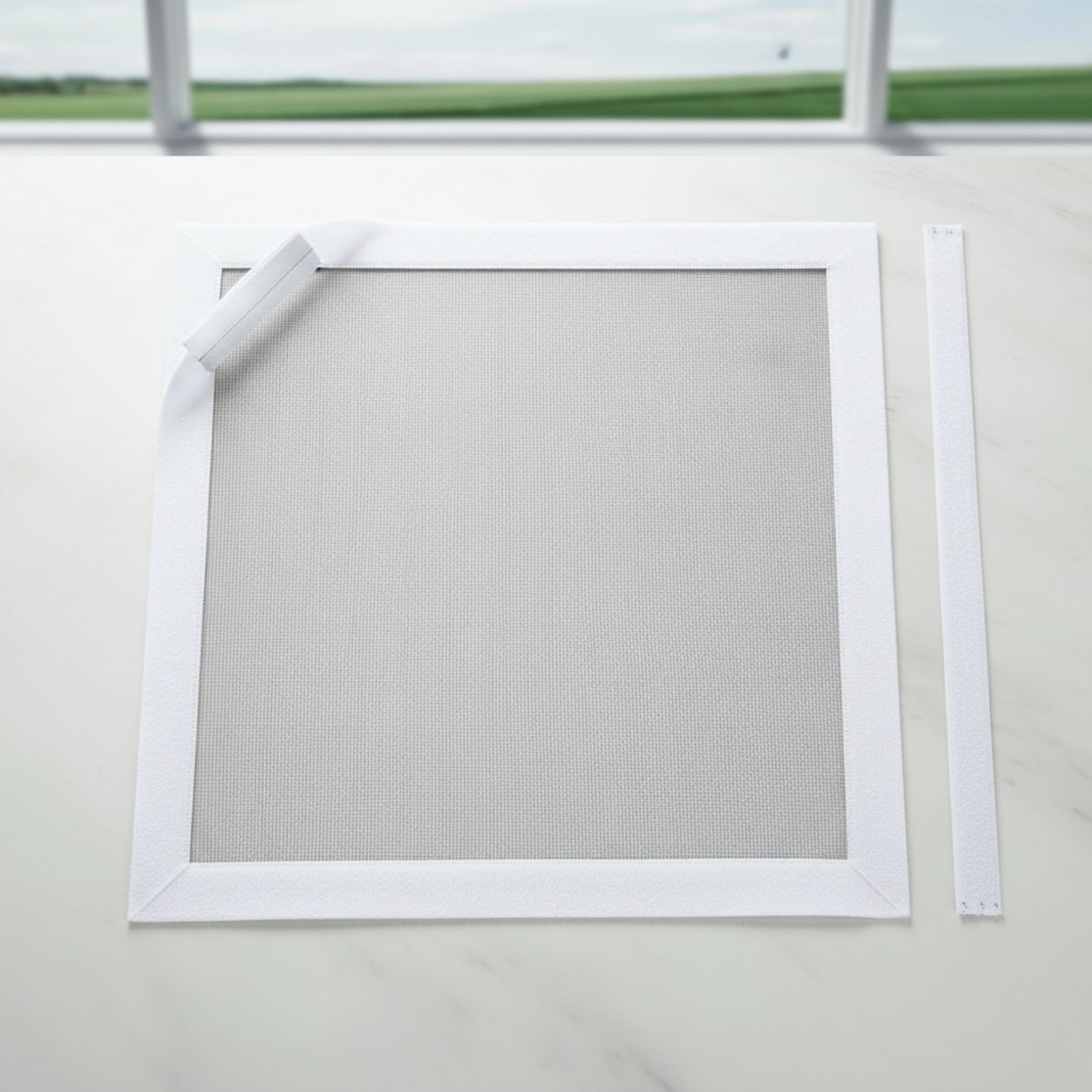 Moustiquaire Blanche Fenêtre en Fibre de Verre - Robuste, Réutilisable et Facile à Installer
